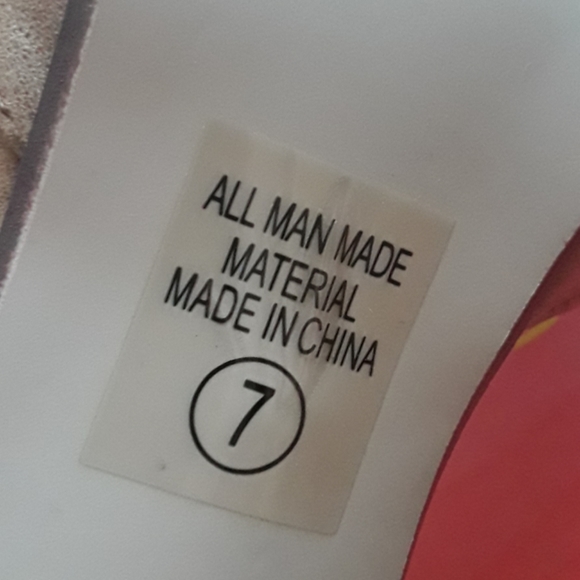 Heels - Picture 4 of 8